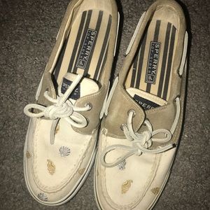 Seashell sperrys